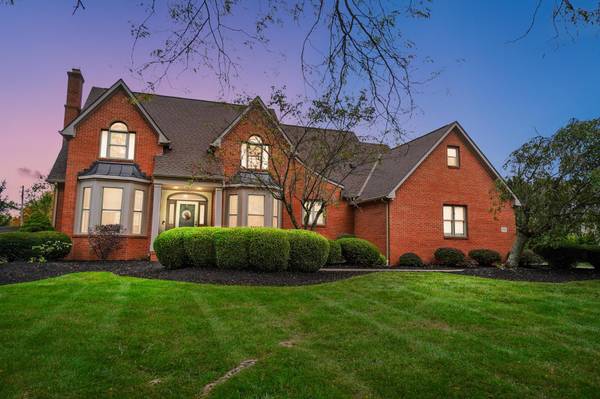 7992 Spring Mill Drive, Canal Winchester, OH 43110