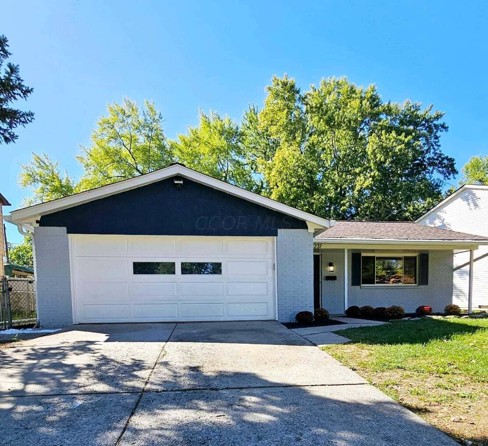 2237 Waldorf Road, Columbus, OH 43229