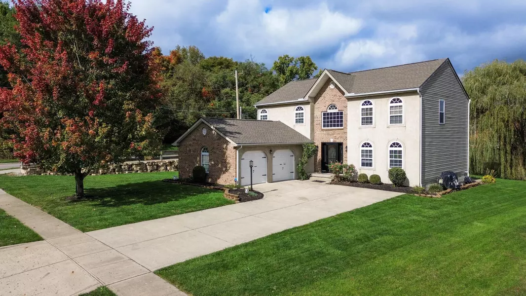 3927 Creekwood Drive, Lewis Center, OH 43035