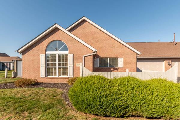 4979 Meadow Run Drive, Hilliard, OH 43026