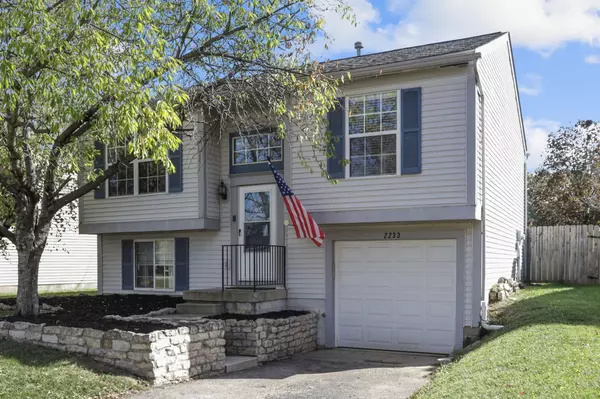 Grove City, OH 43123,2233 Breeze Hill Drive