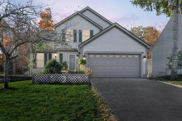 421 Barrington Ridge, Pataskala, OH 43062