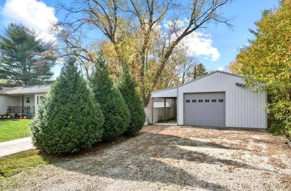 Thornville, OH 43076,13435 Laurel Road