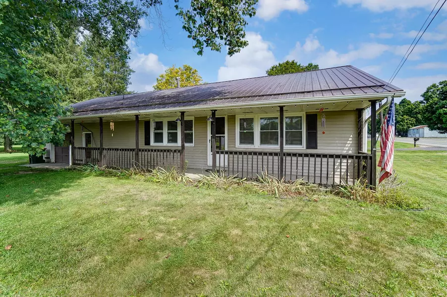 7825 Mount Vernon Road, Saint Louisville, OH 43071