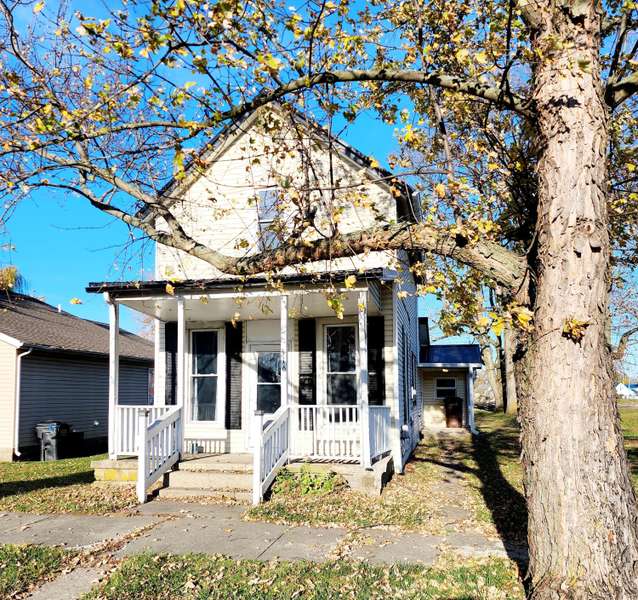 16 S Main Street, Jeffersonville, OH 43128