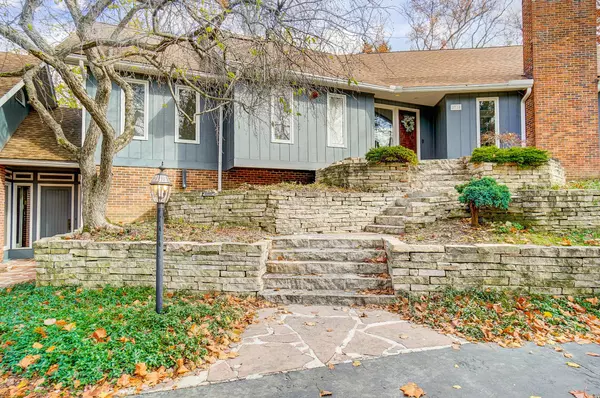 Upper Arlington, OH 43220,2710 Fairfax Drive