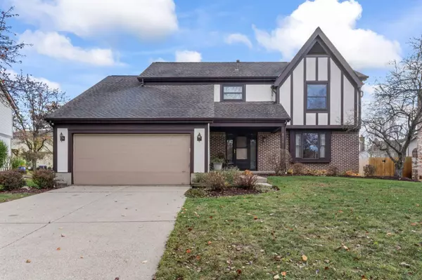 138 Highmeadows Circle,  Powell,  OH 43065