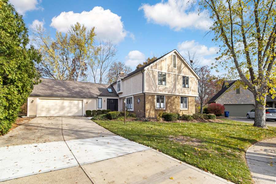 2152 Crimson Court, Columbus, OH 43235