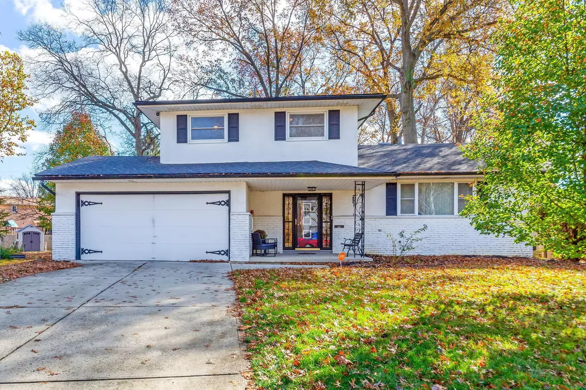 Columbus, OH 43229,2127 Honeytree Court