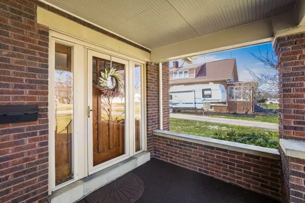 Ashville, OH 43103,289 E Main Street