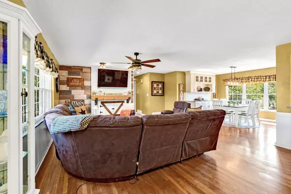 Gahanna, OH 43230,6161 Clark State Road