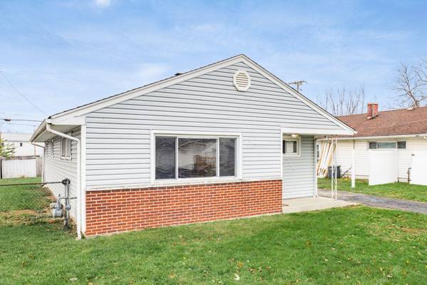 2225 Barry Drive, Columbus, OH 43211