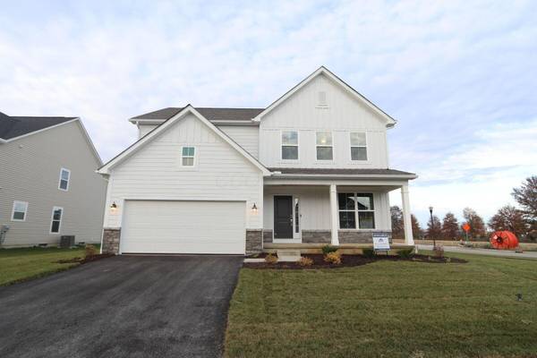 122 Maple Crest Drive, Lewis Center, OH 43035