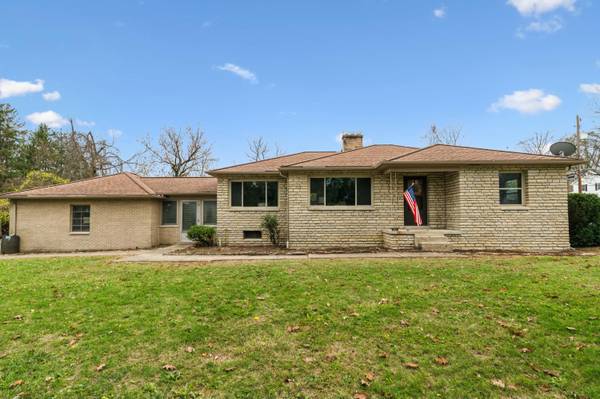 831 Highland Drive, Columbus, OH 43220