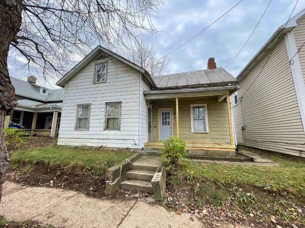 232 E Central Avenue, Delaware, OH 43015