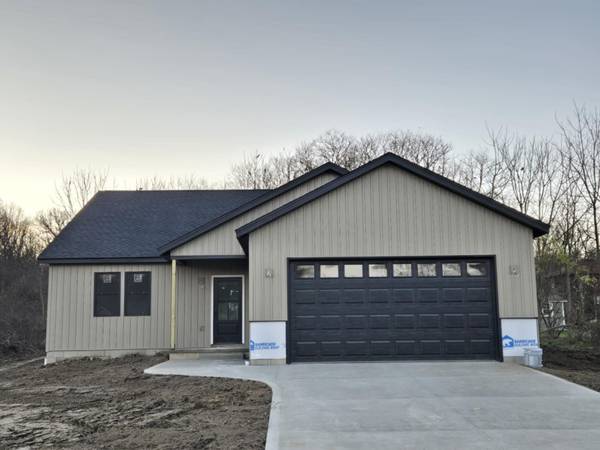 480 N Northridge Heights, Howard, OH 43028