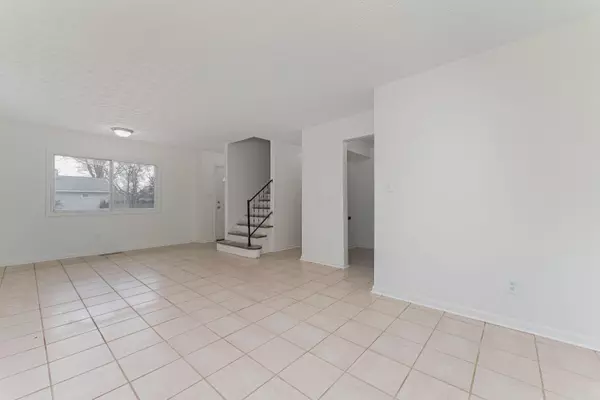 Columbus, OH 43211,2278 Minnesota Avenue