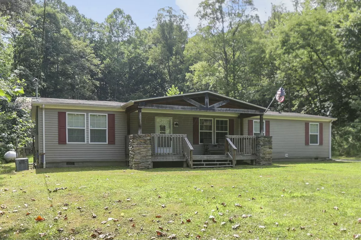 Corning, OH 43730,8025 Scenic Road