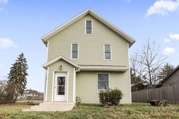 83 High Street, Carroll, OH 43112