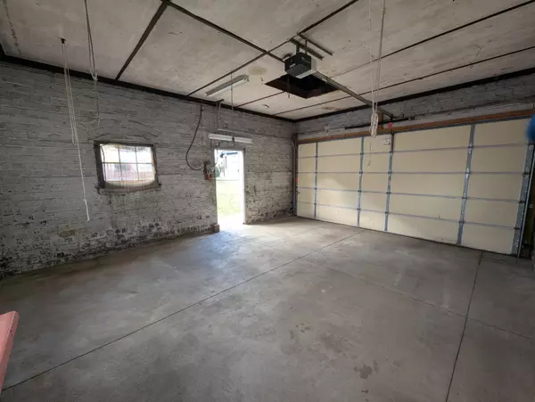 Zanesville, OH 43701,955 Adair Avenue