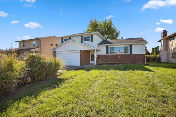 1515 Hempwood Drive, Columbus, OH 43229