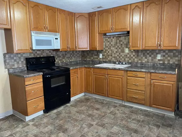 Circleville, OH 43113,400 Avon Drive