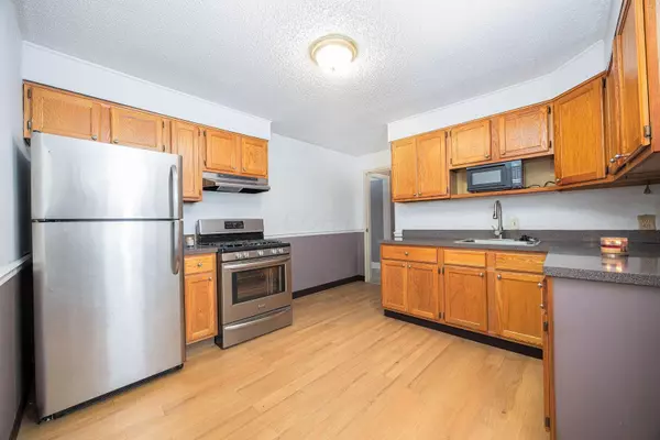 Columbus, OH 43217,11 Oak Road