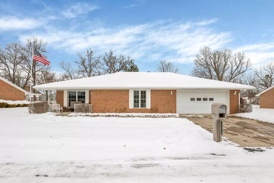 663 Elaine Drive, West Jefferson, OH 43162