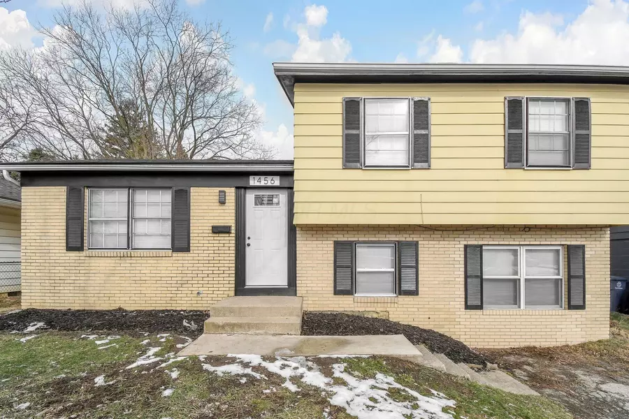 1456 Wayland Drive, Columbus, OH 43207