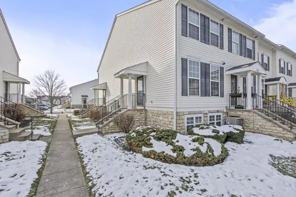 8271 Catalpa Ridge Drive, Blacklick, OH 43004