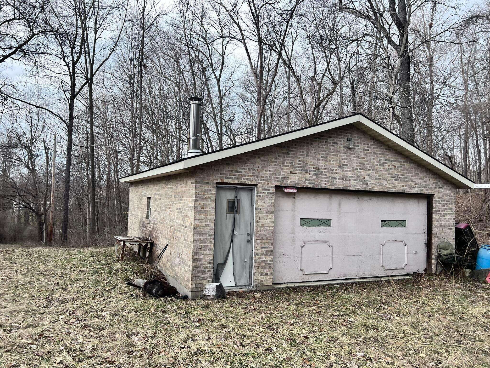 6250 WILLOWDALE Road, Springfield, OH 45502