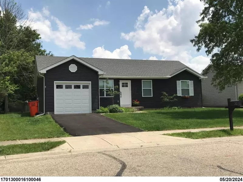 212 Berschet Drive, South Charleston, OH 45368