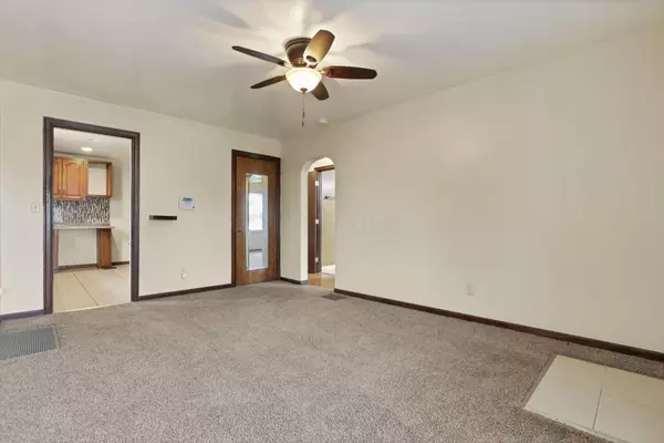 Columbus, OH 43219,1973 Dartmouth Avenue