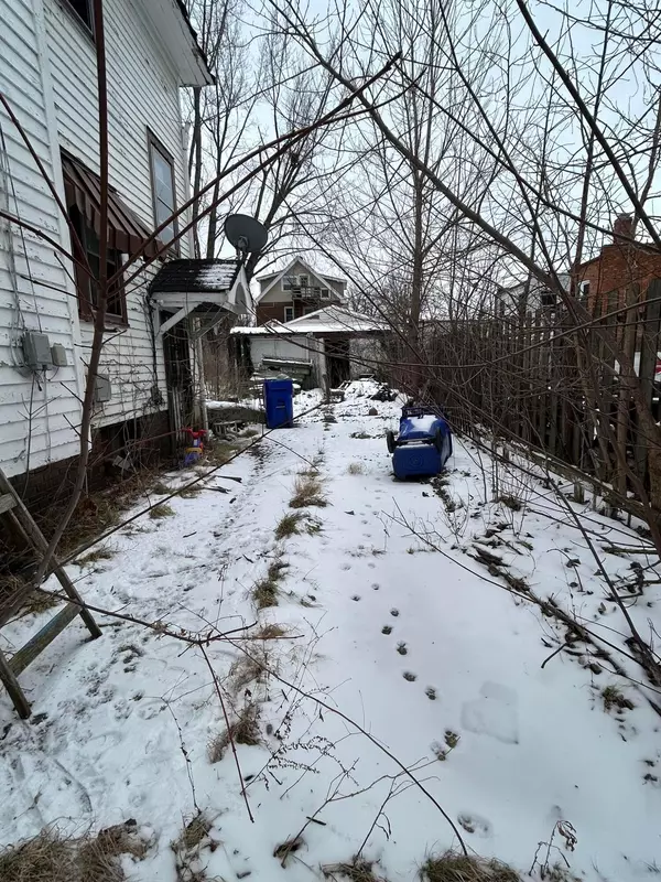 Cleveland, OH 44110,15616 Parkgrove Avenue