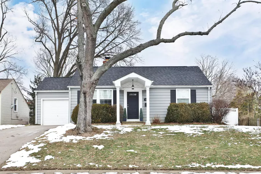 464 Kenbrook Drive, Worthington, OH 43085