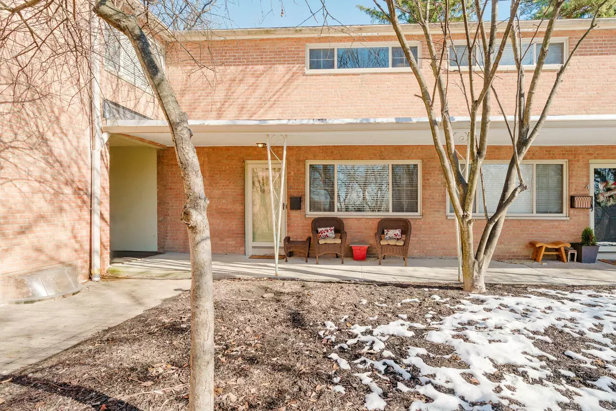 Columbus, OH 43221,2551 Charing Road #3