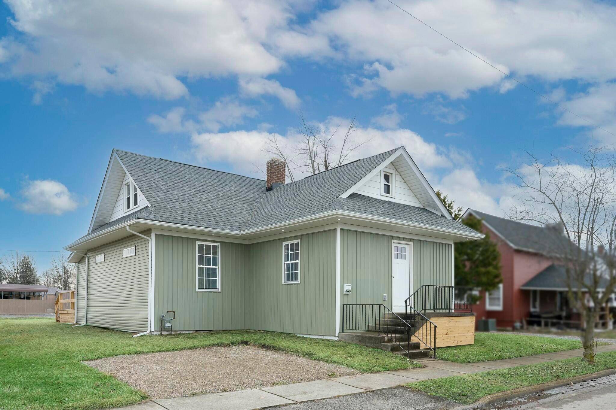 165 W Lake Street, Lakeview, OH 43331