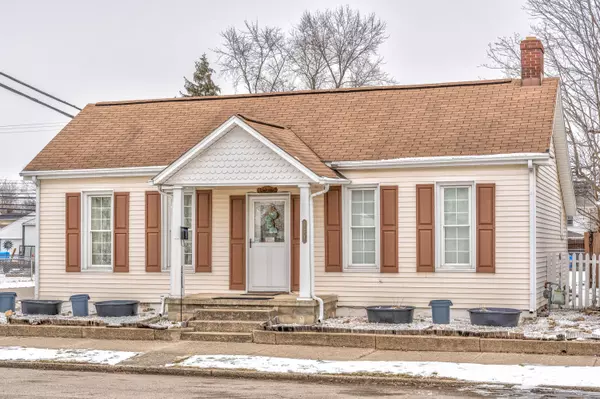 Circleville, OH 43113,354 E Mound Street