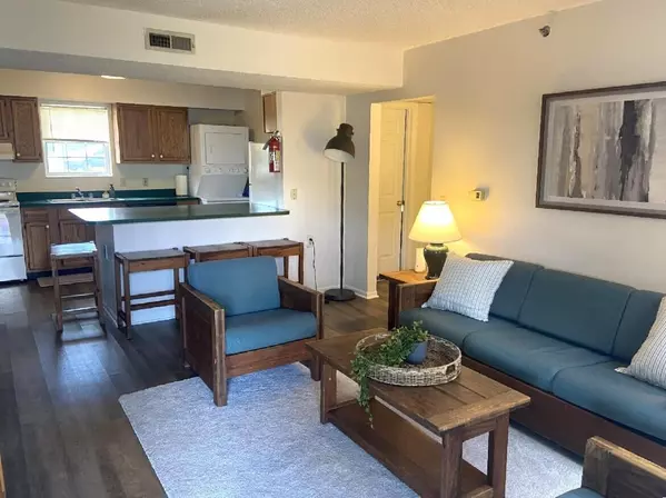 Athens, OH 45701,15 S Shafer Street #1302