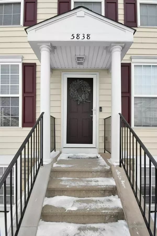 New Albany, OH 43054,5838 Stallion Drive