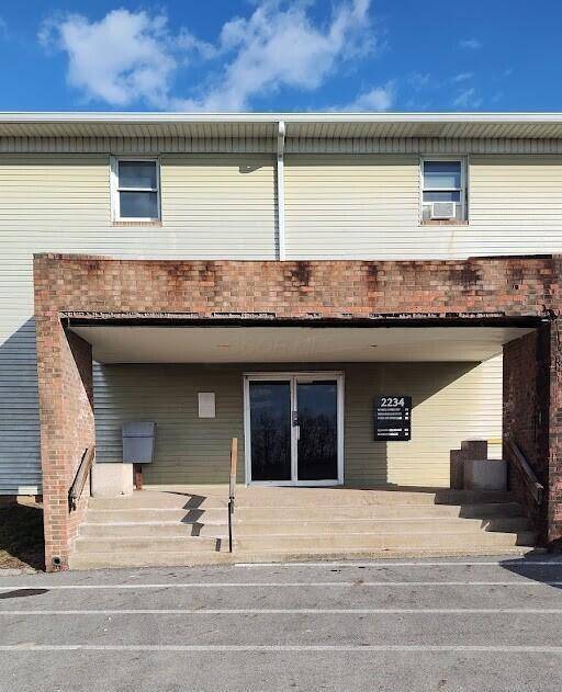 2234 S Hamilton Road, Columbus, OH 43232
