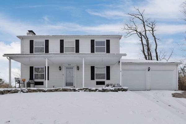 525 Londonderry Lane, Newark, OH 43055