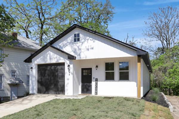 344 Buckingham Street, Newark, OH 43055