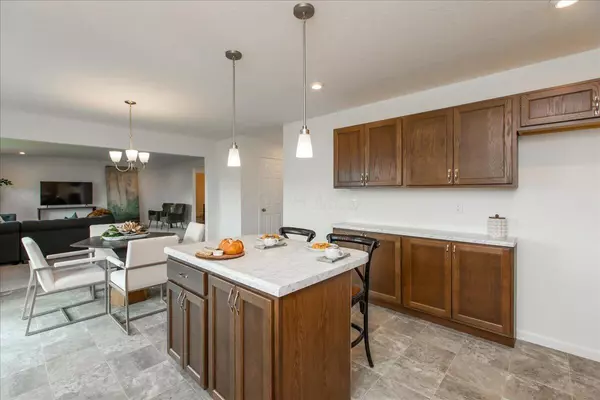 Pataskala, OH 43062,421 Waterlily Lane