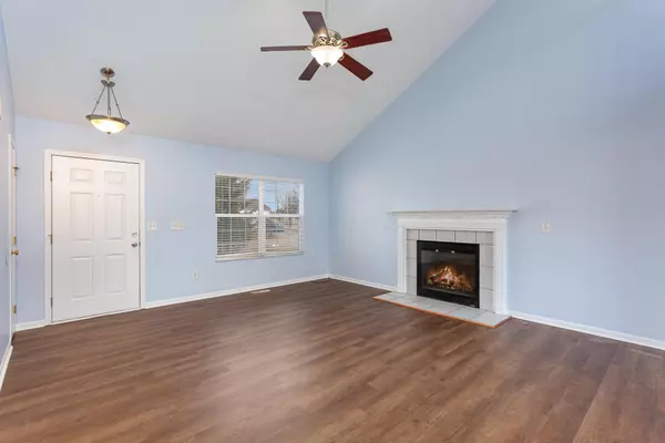 Pataskala, OH 43062,250 Kemperwood Drive