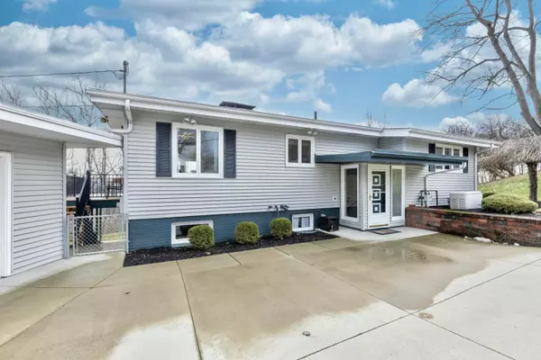 Newark, OH 43055,1715 Bryn Mawr Circle