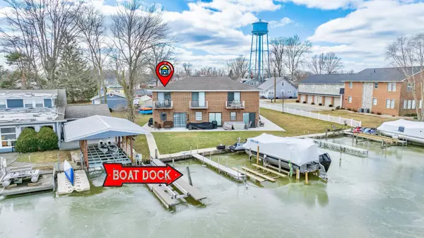 218 Warren Avenue #Unit #8, Russells Point, OH 43348