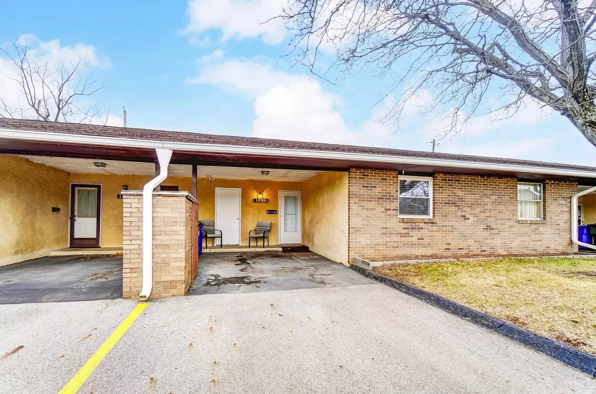 Columbus, OH 43223,1269 Woodbrook Circle #11