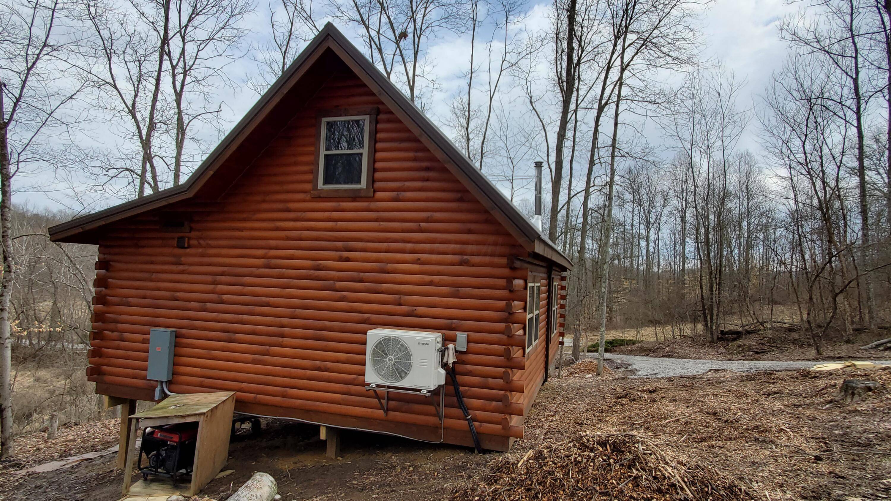 Cumberland, OH 43732,6870 Crane Run Road