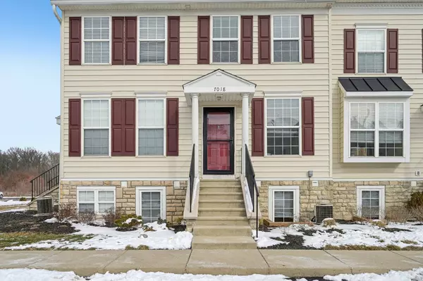 7018 Monarchos Drive, New Albany, OH 43054